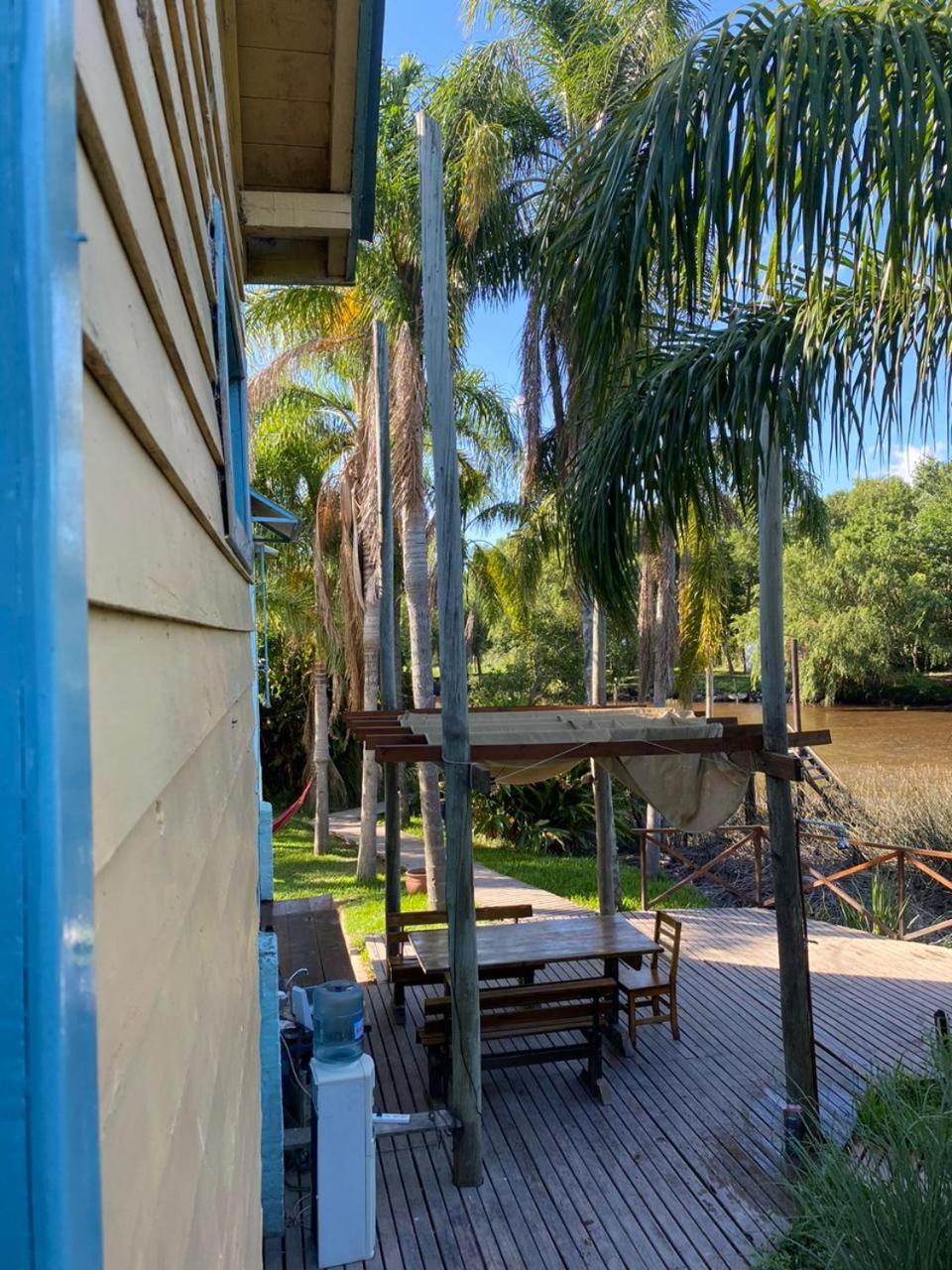 Hidden Island Hostel Tigre Exterior photo