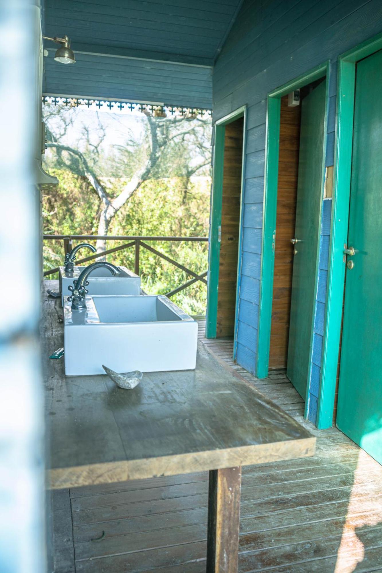 Hidden Island Hostel Tigre Exterior photo